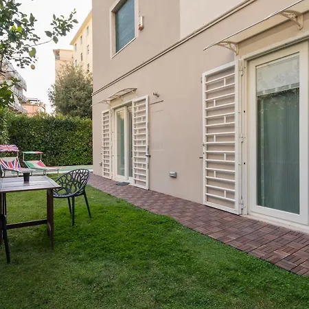 Capri And Holiday home