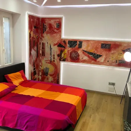 Holiday home Capri And